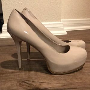 Jessica Simpson Stilettos